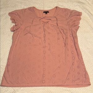 🌸 Lane Bryant Flutter Sleeve Eyelet Blouse – Pastel Pink, Size 14/16